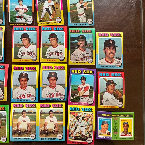 ❤️SOLD❤️1975 TOPPS MINI BOSTON RED SOX TEAM LOT 23 CARDS ERNIE BANKS LUIS TIANT - Picture 5 of 15